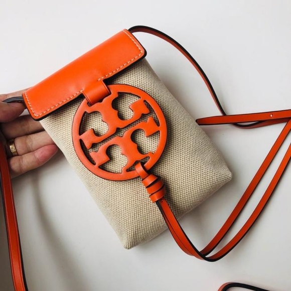 Tory Burch Handbags - Tory Burch phone messanger bag